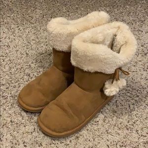 Faux fur boots